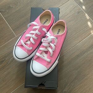 Pink Allstar Converse